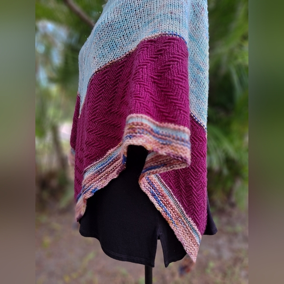 Hand Crafted OOAK Contemporary Elegant Striped Merino Wool Blue Purpl Knit Scarf - Picture 16 of 16